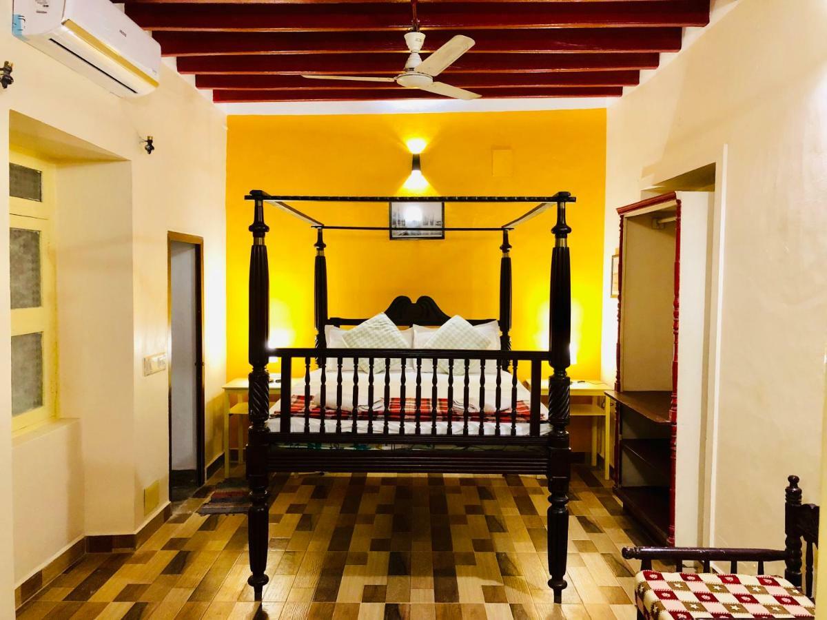 The French Villa Pondicherry Eksteriør bilde